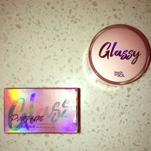 💥5 for $30💥 Touch in SOL Pretty Filter Skin Balm